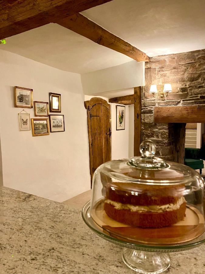Three Cocks Hotel Brecon Eksteriør billede